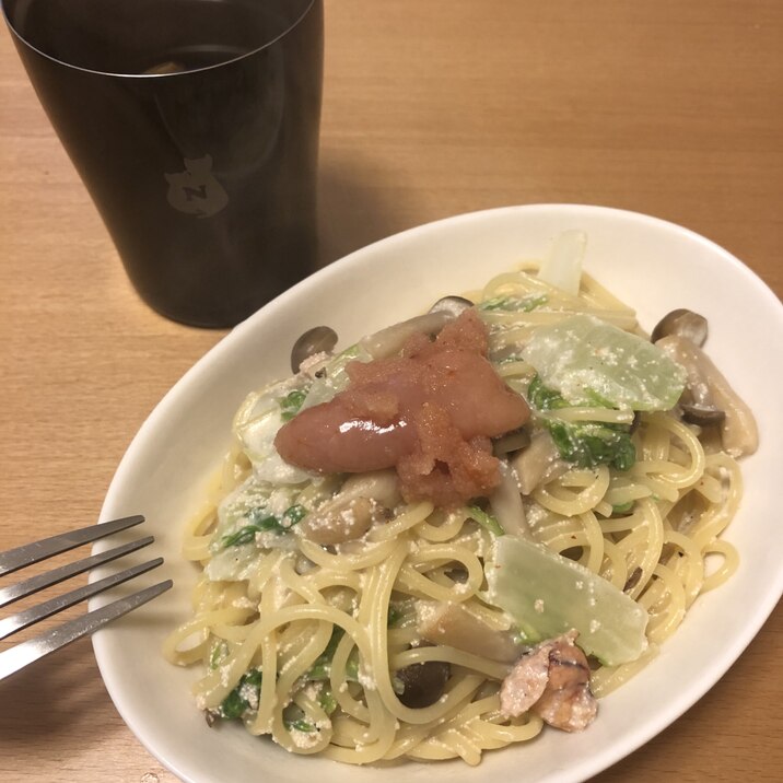 白菜と明太子のクリームパスタ